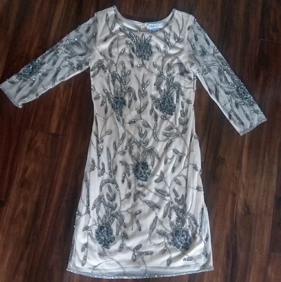 Champagne Sequin and Beaded Dress Size 8 - Picture 1 of 6
